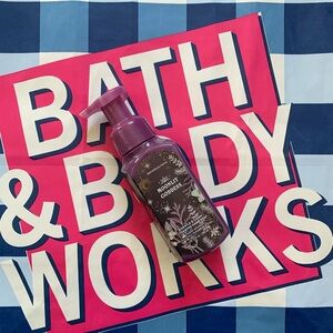NWT Bath & Body Works Moonlit Goddess Foaming Hand Soap